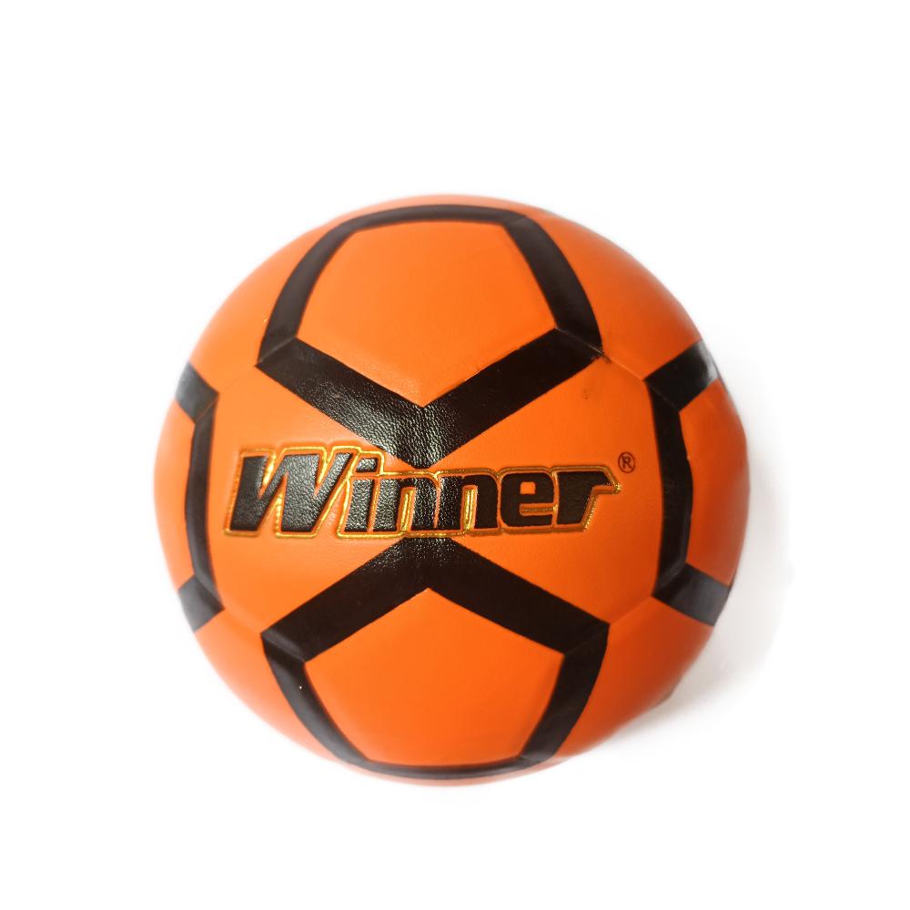Pelota de Fútbol Winner Número 4 Naranja Con Negro