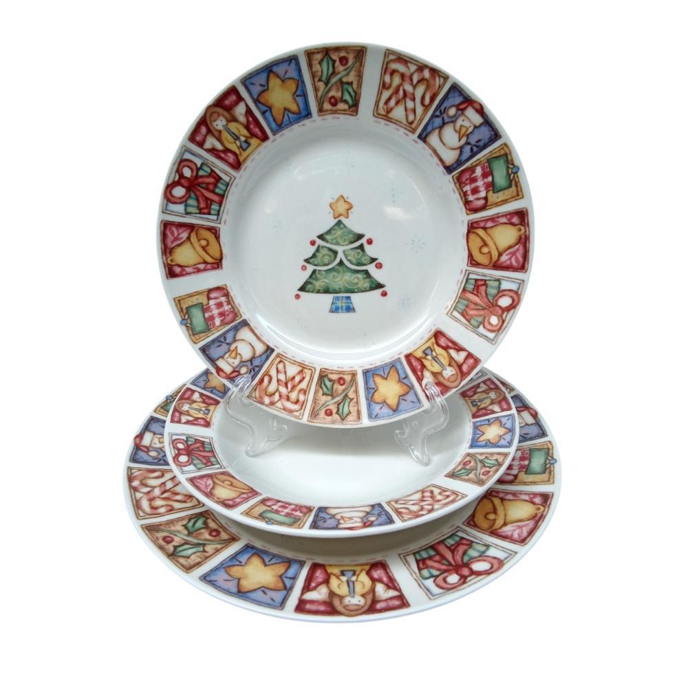 Vajilla x 12 Piezas Gibson Modelo Árbol de Navidad